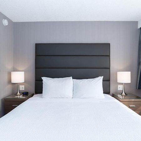 Sandman Hotel Edmonton West Ngoại thất bức ảnh