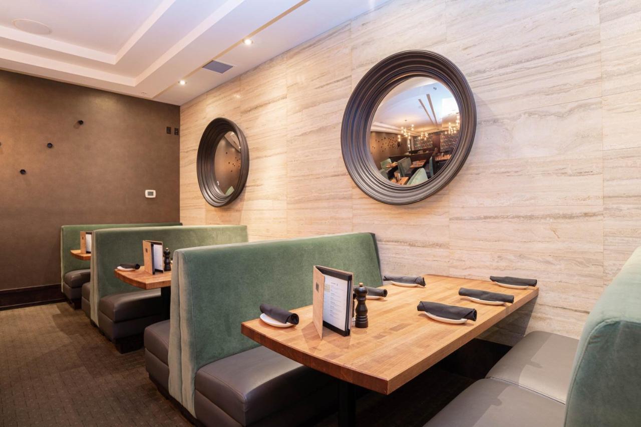Sandman Hotel Edmonton West Ngoại thất bức ảnh