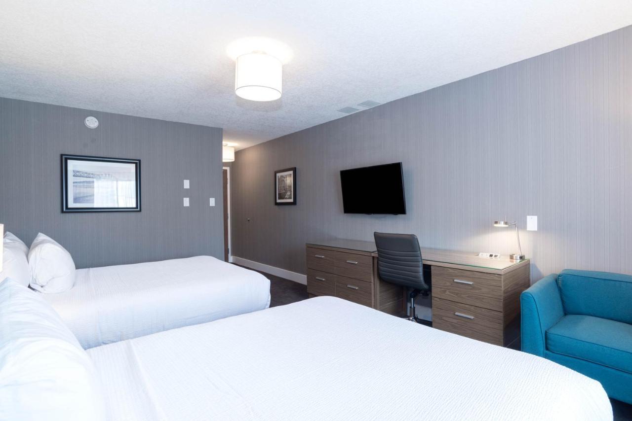 Sandman Hotel Edmonton West Ngoại thất bức ảnh
