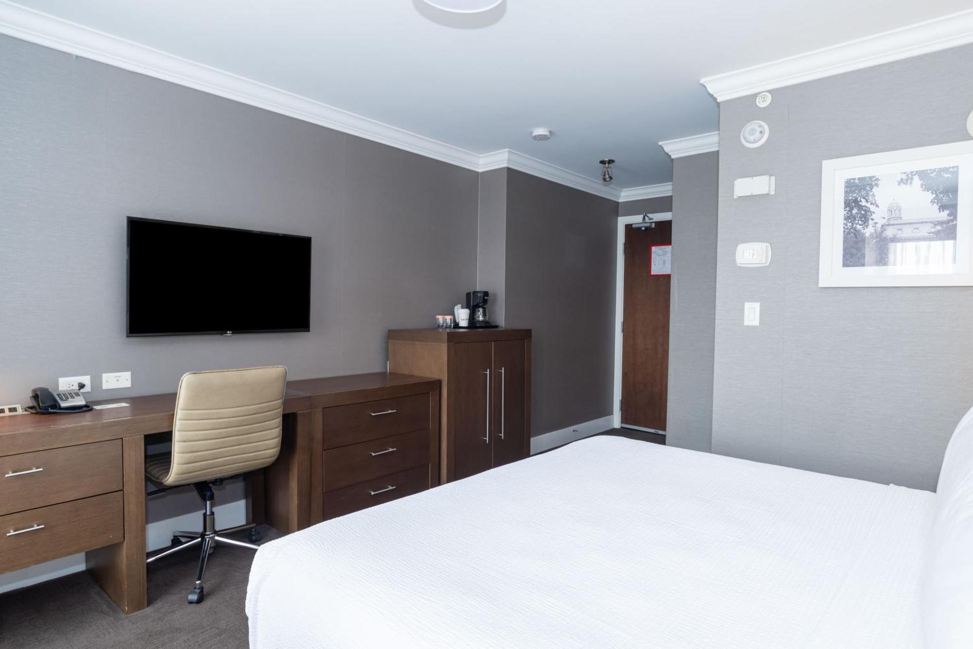 Sandman Hotel Edmonton West Ngoại thất bức ảnh
