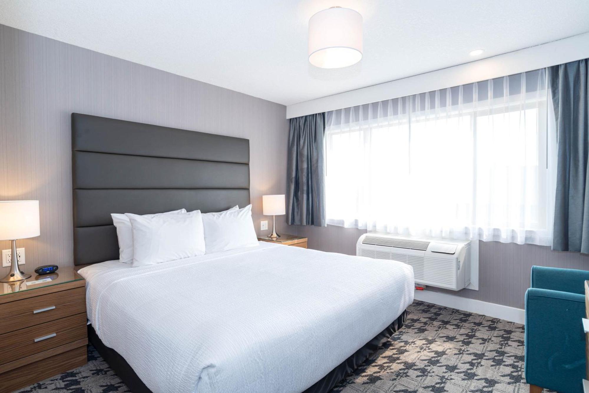 Sandman Hotel Edmonton West Ngoại thất bức ảnh