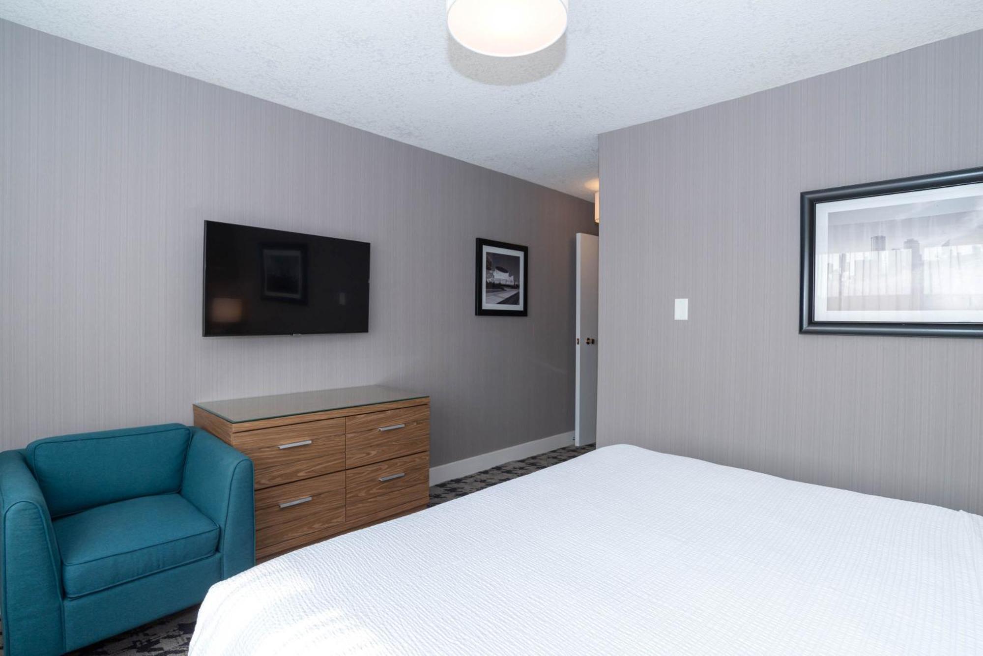 Sandman Hotel Edmonton West Ngoại thất bức ảnh